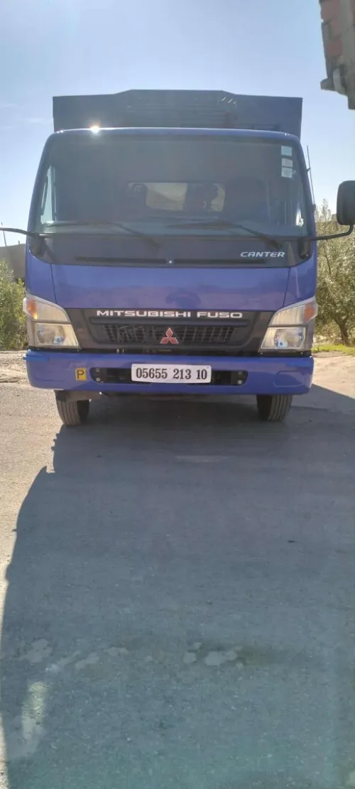 Mitsubishi fuso Plateau 2013