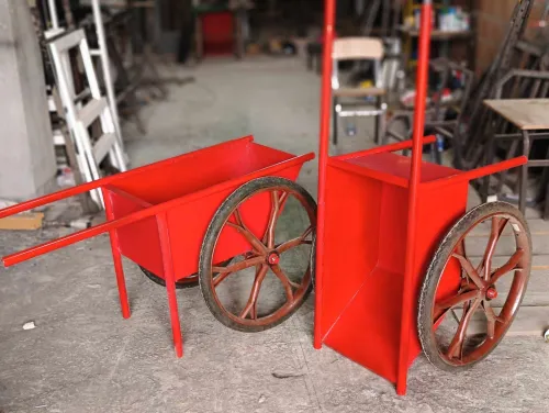Brouettes de chantier chinoises 02 roues