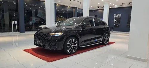 Audi Q5 2024 SLINE