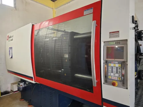 ‏MACHINE INJECTION ‏MARKE HURMAK = 400 T 2014