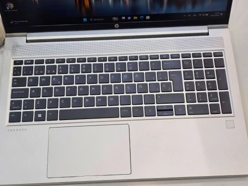HP PROBOOK 455 G10 AMD RYZEN 7 32GB 1TB ssd 15.6