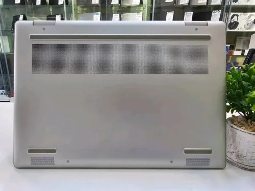 HP ENVY X360 2in1 14 AMD Ryzen 5  16GB. 512SSD Tactile 14P