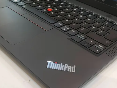Lenovo Thinkpad X13 Gen 4 i5 13TH 16GB 256Gb 13.3P