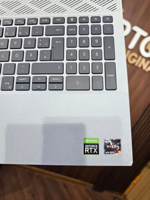 Dell G15 5525  Gaming Ryzen5 08GB 256ssd 15.6P
