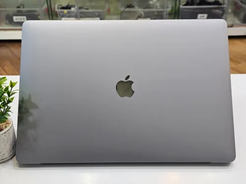 MACBOOK PRO 2019 i9  32GB 2TB RADEON PRO 5500M 16P 3K TOUCHBAR