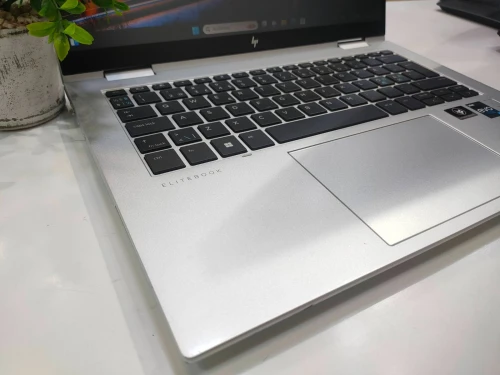 HP EliteBook X360 1040 G9 i5-12th 16GB 256ssd 14P TACTILE