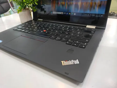 Lenovo Thinkpad X1 Yoga 2nd I5-7th  8GB 128GB SSD 13P Tactil