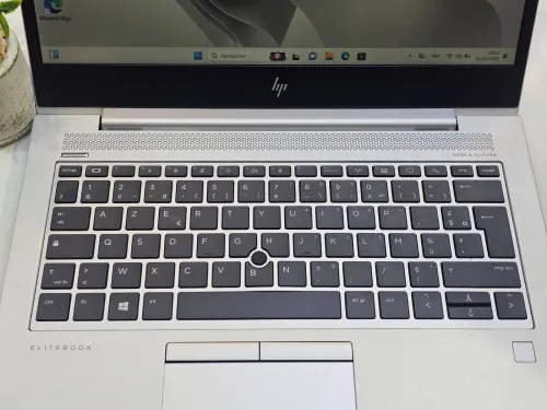 HP ELITEBOOK 735 G6 Ryzen 3 8gb 256ssd 13.3P