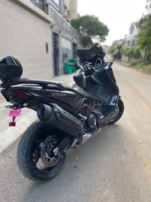 Yamaha Tmax 2018