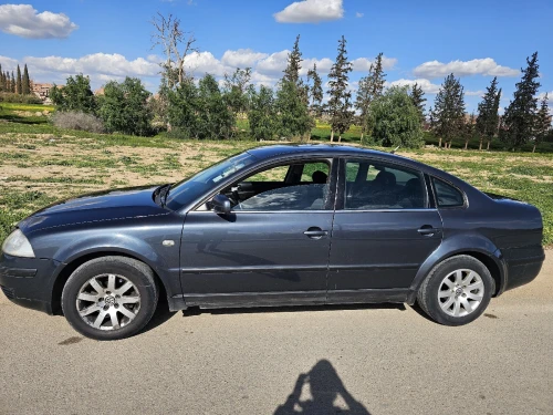Volkswagen Passat 2004 B5