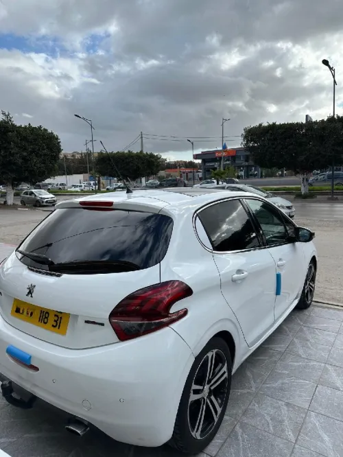 Peugeot 208 2018 GT Line