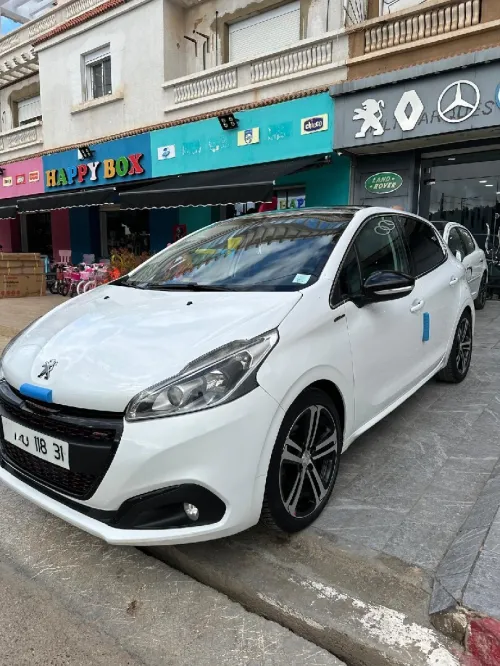 Peugeot 208 2018 GT Line
