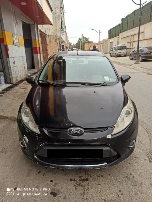 Ford Fiesta 2011 Titanium +