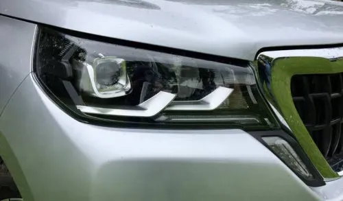 Phare droite LED Peugeot landtrek 