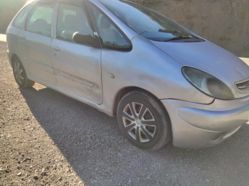 Citroen Xsara Picasso 2000 Xsara Picasso