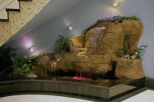 Cascade aquarium 