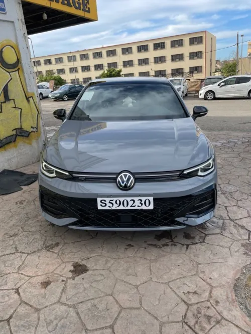 Volkswagen Golf 8 2025 R