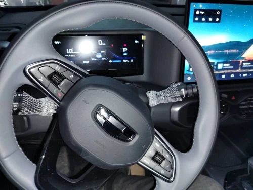Geely Coolray 2026 