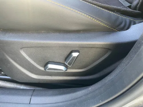 Geely Coolray 2025 