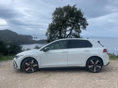 Volkswagen Golf 8 2021 GTE