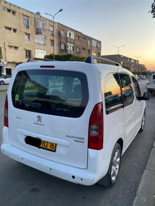 Peugeot Partner 2012 Tepee