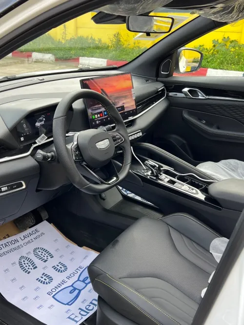 Geely Coolray 2025 Bma