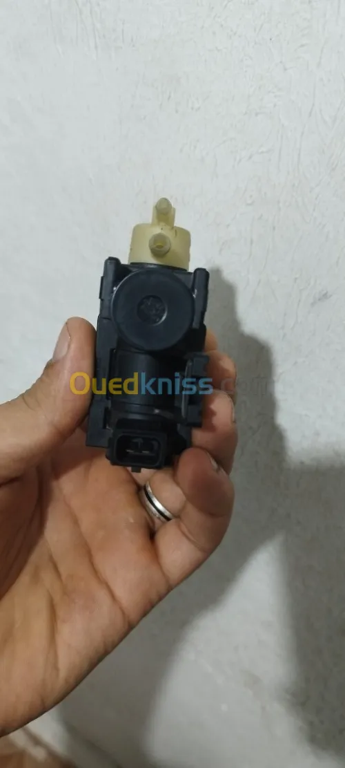 Electrovanne turbo clio 4 GT duster kongoo 