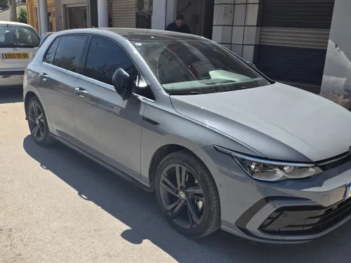 Volkswagen GOLF 8 2025 R line