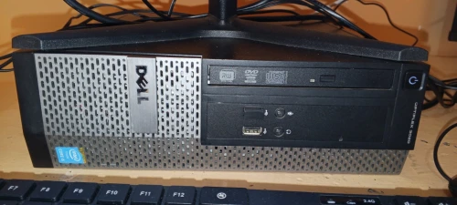 PC Dell OptiPlex 3020 Tower  SSD + 8GB RAM جهاز قابل للترقية ( كرت شاشة والرام)