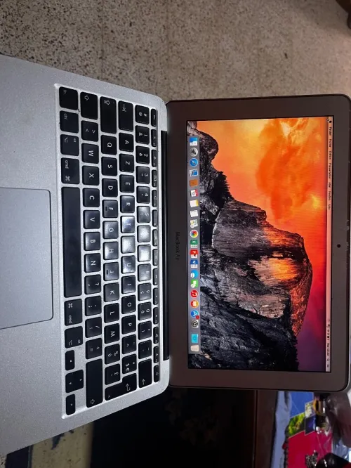MacBook air 2010