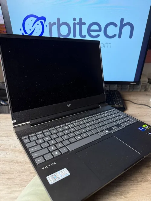 Victus by HP Gaming Laptop i713620H/ Rtx5060/ 1tb nvme / Ram16GB