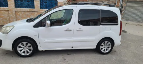 Peugeot Partner 2017 Tepee
