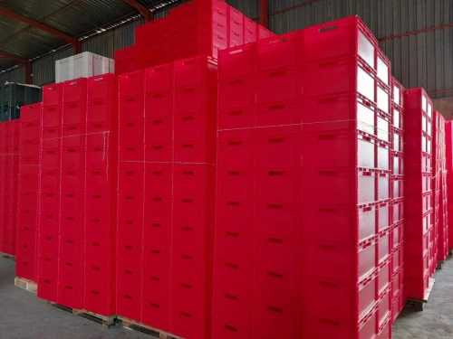 Caisse de rangement et palette