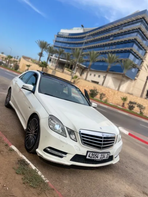 Mercedes Classe E 2014 AVANTGARDE Pack AMG