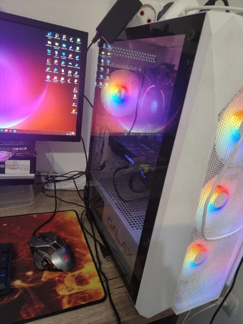 PC Gamer Ryzen 5 5600G / GTX 1070 8GB / 16GB RAM / SSD 1TB / Écran LG 144Hz + Accessoires