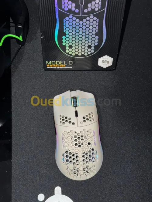 Glorious model o wireless