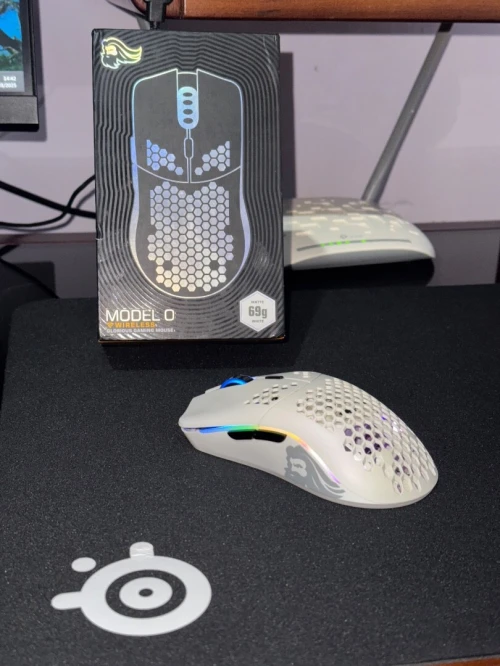 Glorious model o wireless
