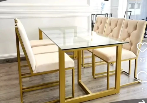 Table a manger + table basse