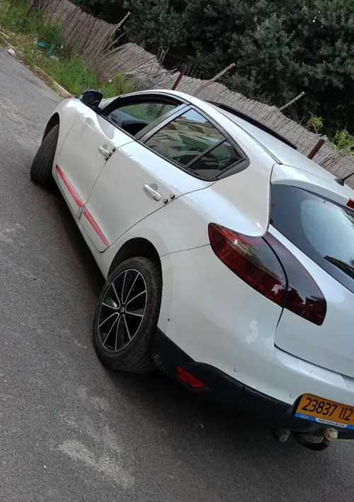 Renault Megane 3 2012 Play