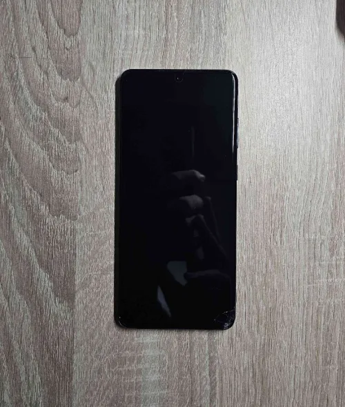 Samsung Galaxy s20 +