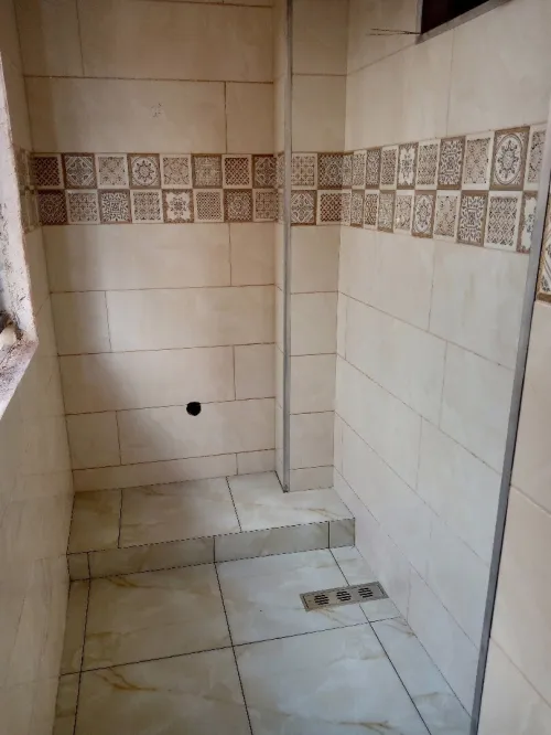 Maçon Professionnelle Carreleur - إختصاص تبليط 