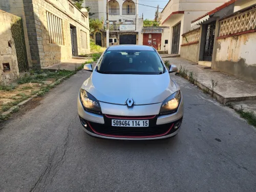 Renault Megane 3 2014 Bose