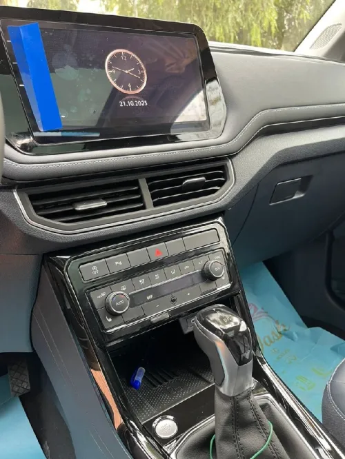 Volkswagen Tharu 2025 XR