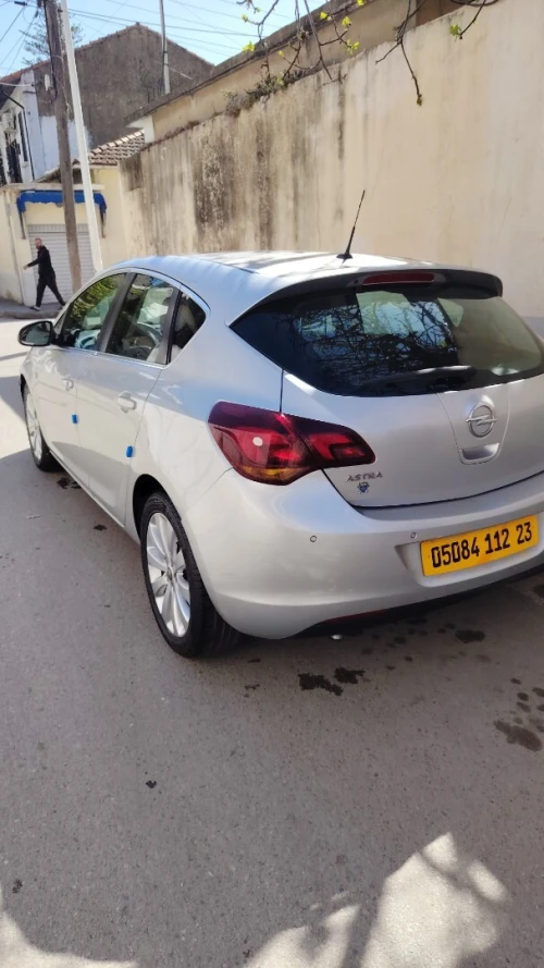 Opel Astra 2012 Astra