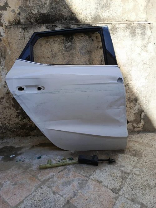 Porte arrière droite Ibiza fr année 2018