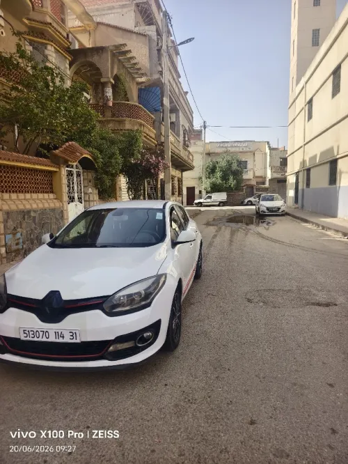Renault Megane 3 2014 New Play