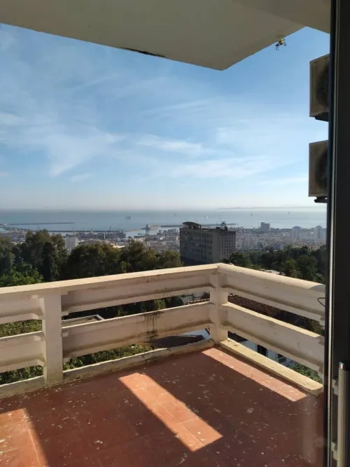 Location Appartement F4 Alger El mouradia