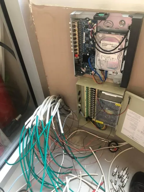 Électricien Bâtiment + Installation Caméra De Surveillance