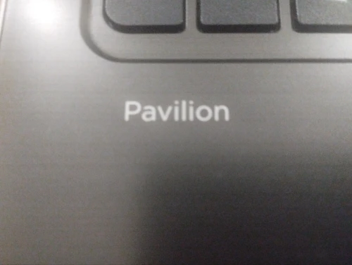 Pc portable HP Pavilion ram 4G    disque dur HDD 500 G i3 5eme