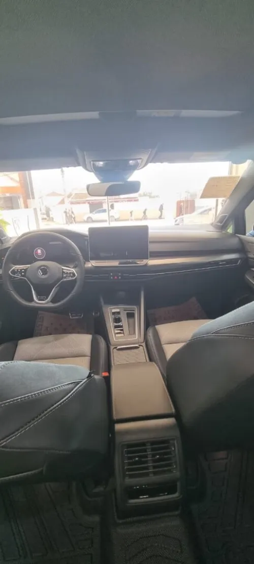 Volkswagen Golf 8 2025 R-Line